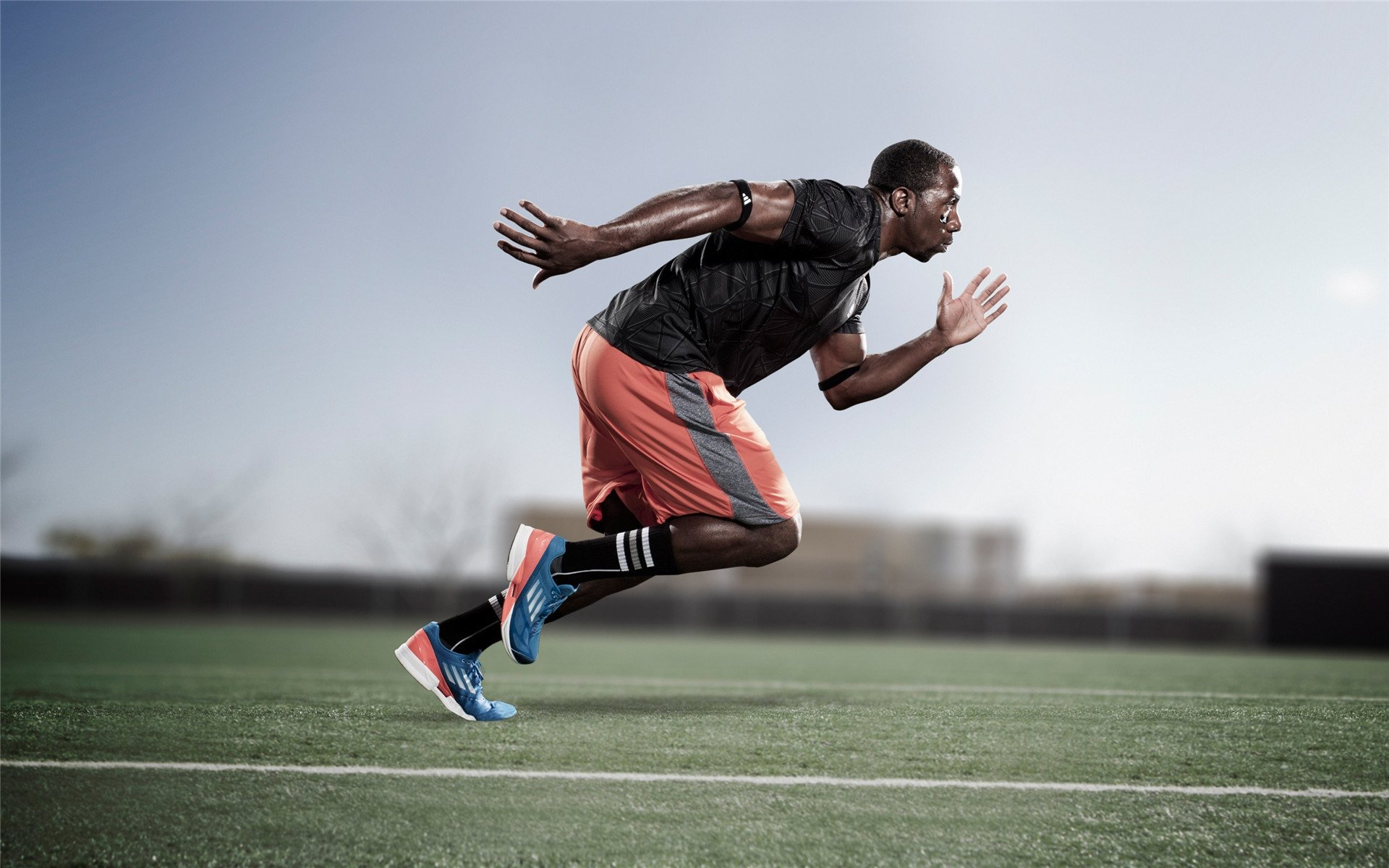 中国男篮在世界杯预选赛中大胜,提前晋级